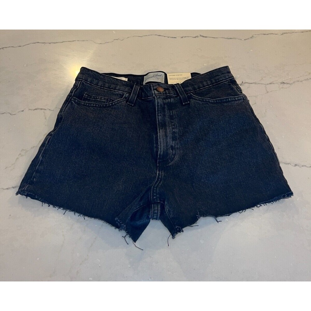 Universal Thread Women's Sz 6 High-Rise Vintage Stretch Jean Shortie Short Black
